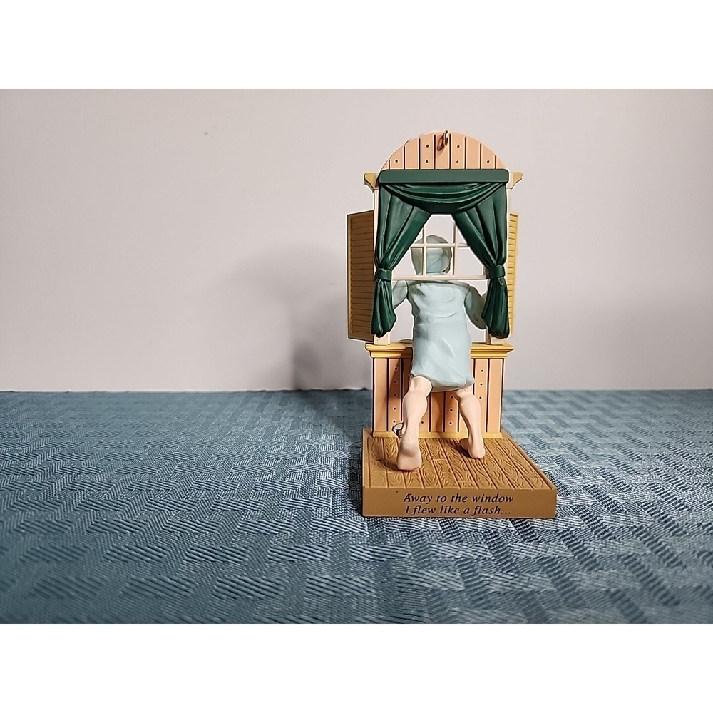 Hallmark Keepsake Ornament 1997 Away to the Window Collector's Club Night Before - Picture 6 of 11